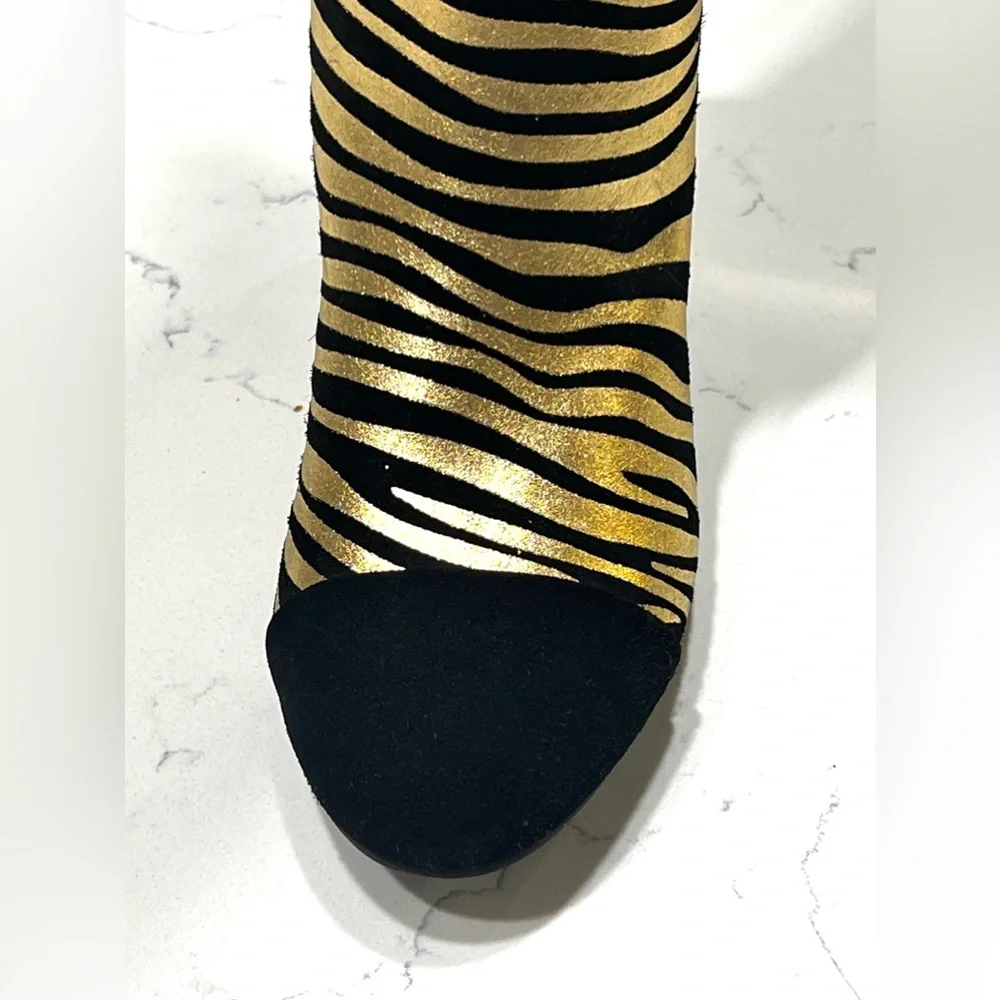 Kurt Geiger London Mayfair Zebra Metallic Gold Over The Knee OTK Boot 36.5 NWT